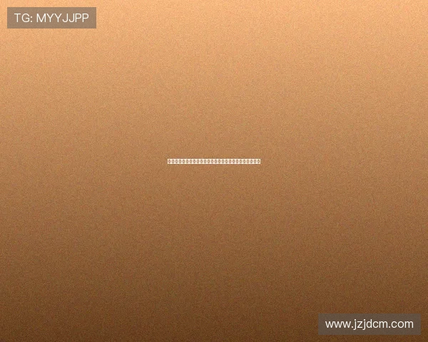 法国选手在国际滑翔伞精准降落锦标赛中力压群雄荣获冠军 法国选手在国际滑翔伞精准降落锦标赛中力压群雄荣获冠军